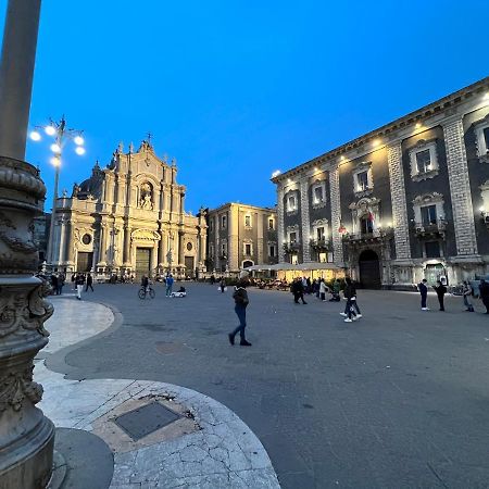 Duomo Rosa Home Aeroporto di Catania Fontana Rossa Esterno foto