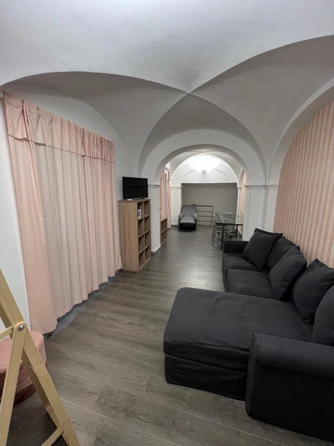 Duomo Rosa Home Aeroporto di Catania Fontana Rossa Esterno foto