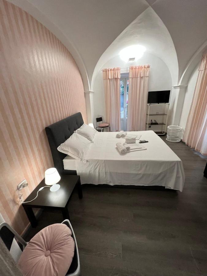Duomo Rosa Home Aeroporto di Catania Fontana Rossa Esterno foto