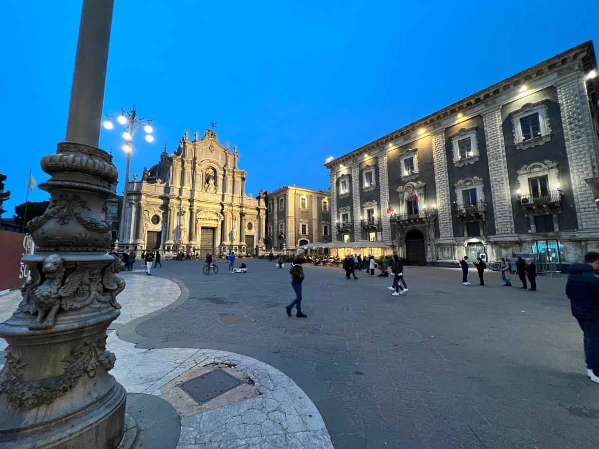 Duomo Rosa Home Aeroporto di Catania Fontana Rossa Esterno foto