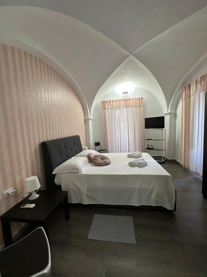 Duomo Rosa Home Aeroporto di Catania Fontana Rossa Esterno foto